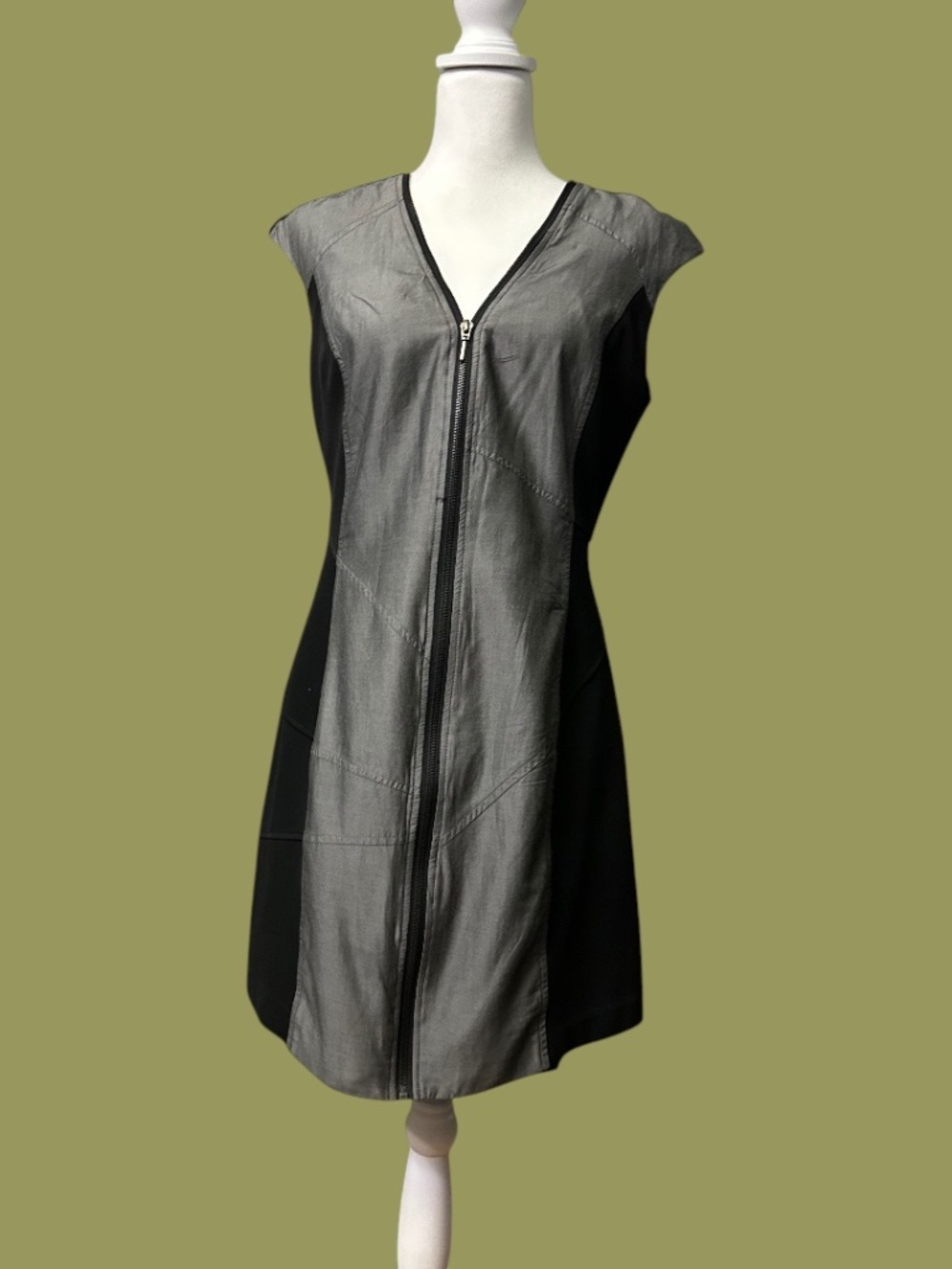 Bebe Sleeveless Duo Zip Dress